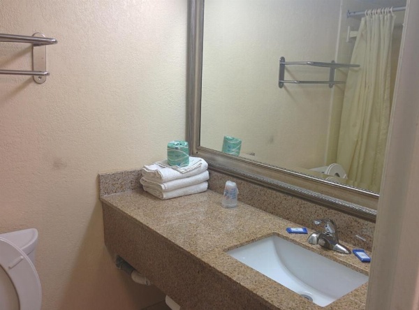 Sea Dunes Oceanfront image 11