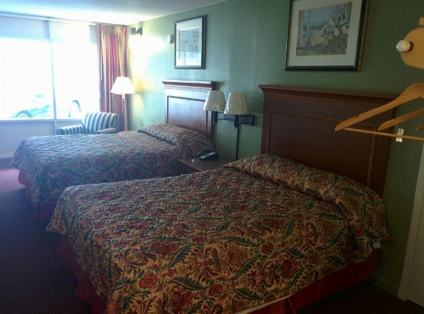 Sea Dunes Oceanfront image 13