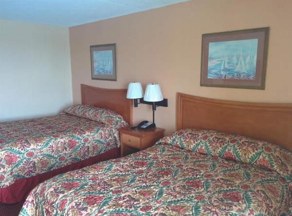 Sea Dunes Oceanfront image 6